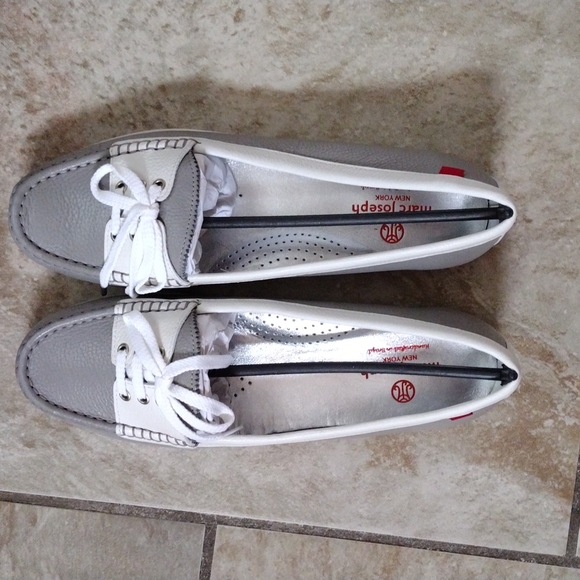 Marc Joseph Liberty Gold Women's size 11 loafers - Picture 1 of 7
